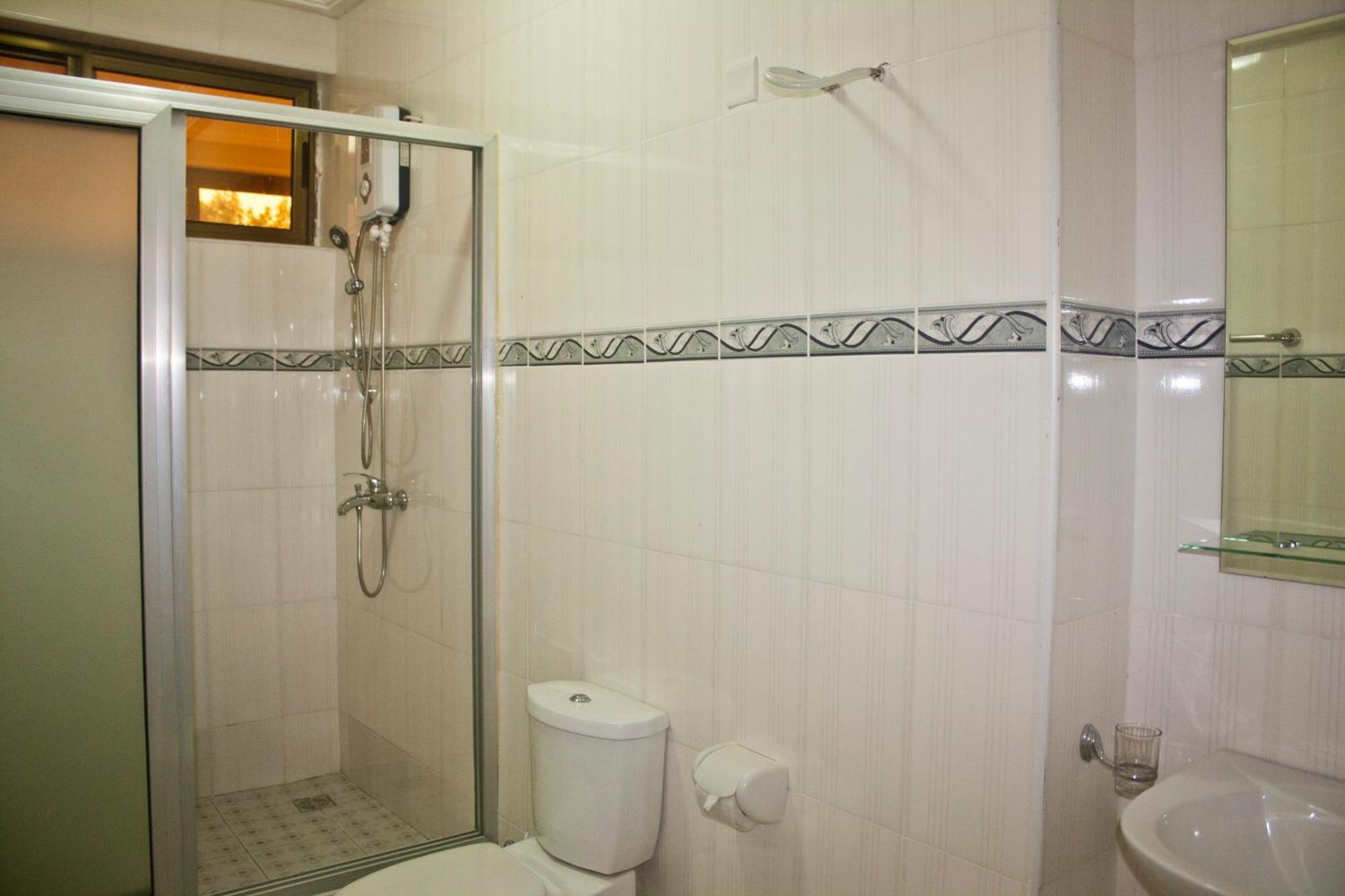 Consir Executive Lodge อักกรา ภายนอก รูปภาพ